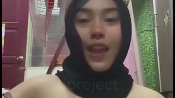 Nur Hana Jilbab Semok VCS Colmek Dan Pamer Ketek