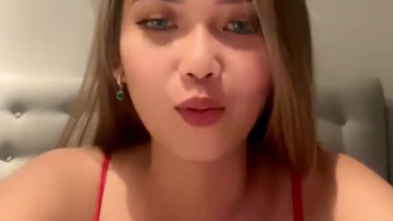 Clara Toket Brutal