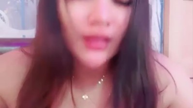 Tante Arin Toket Gede Barbar Live